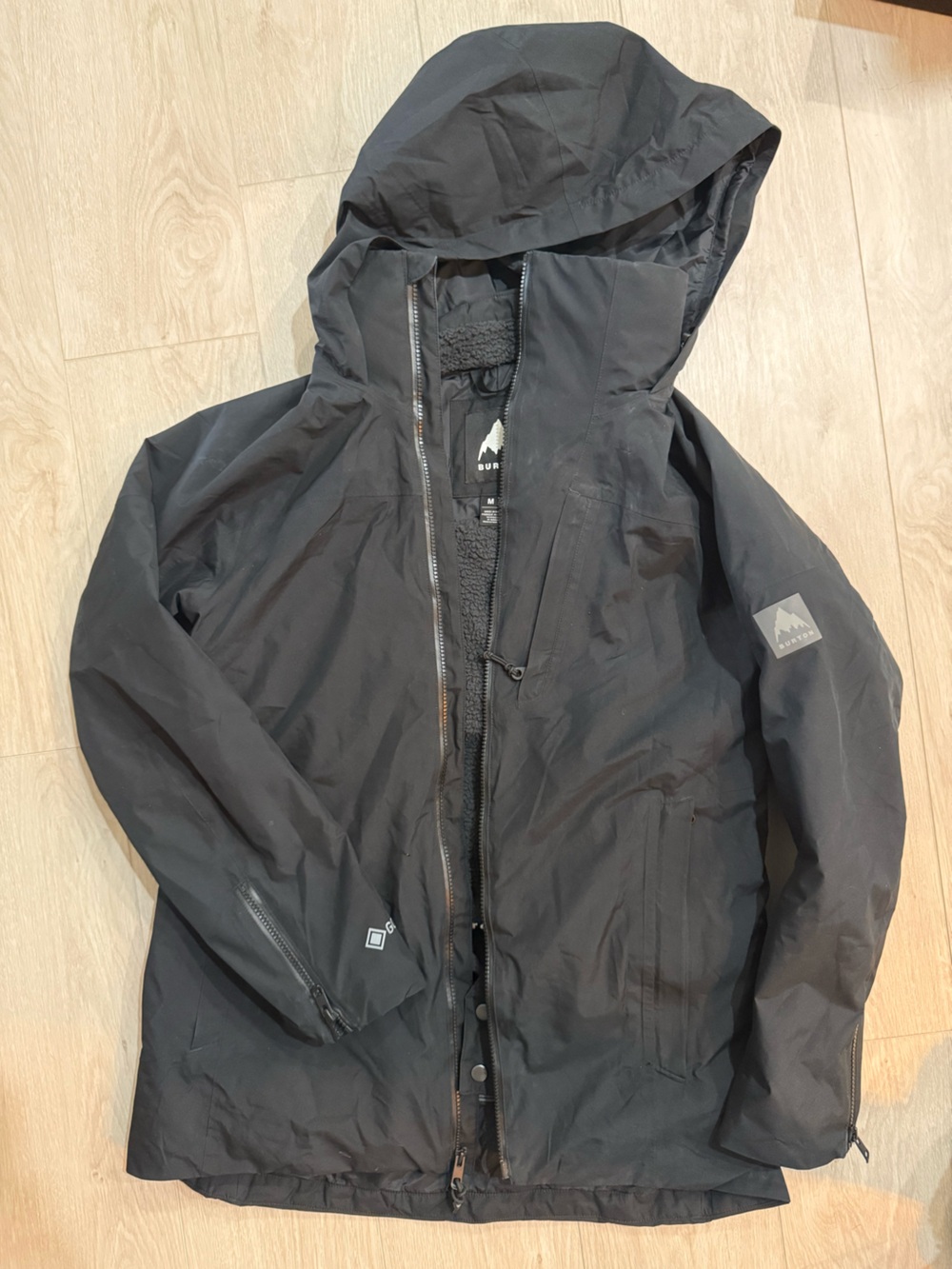 Burton Women's Reserve GORE-TEX 2L Insulated Jacket